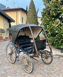 Carrozza per cavalli arredo giardino