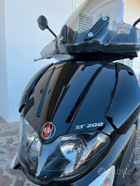 Gilera runner ST 200 del 2009