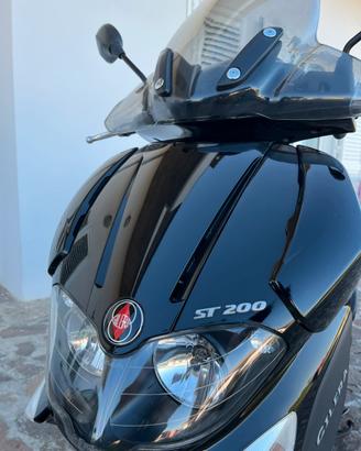 Gilera runner ST 200 del 2009