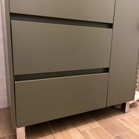 Mobile bagno verde nordico