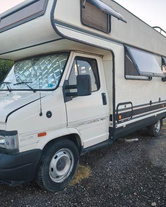 camper mansardato burstner  