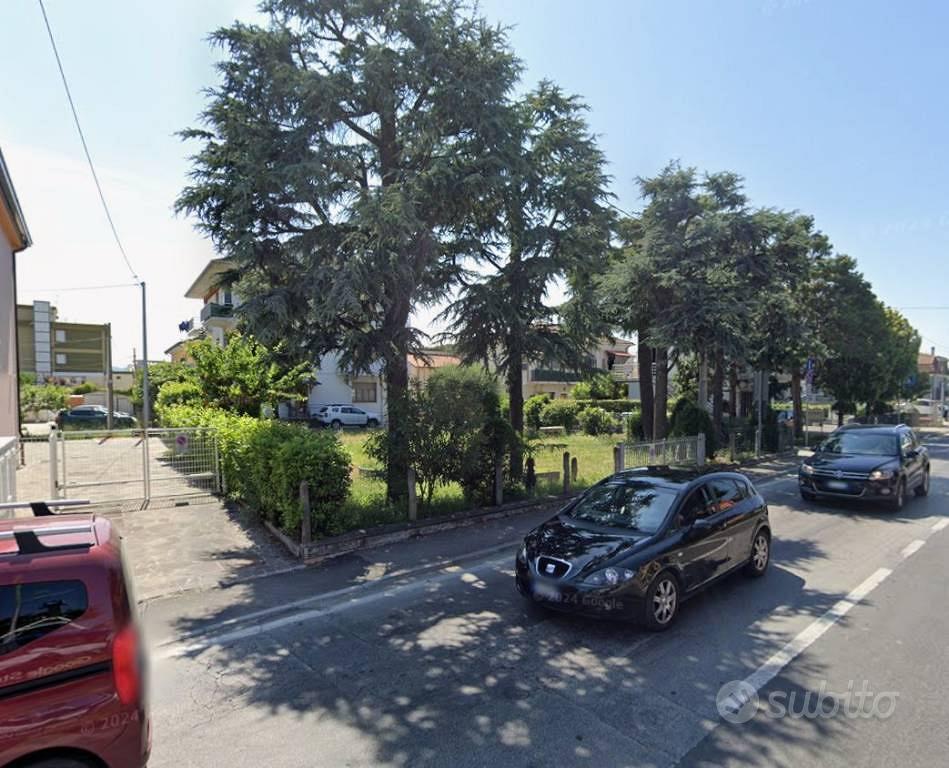 Terreno di 500 m² a Santarcangelo di Romagna - Vista 2