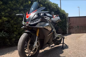 Aprilia RSV4 1100 2023
