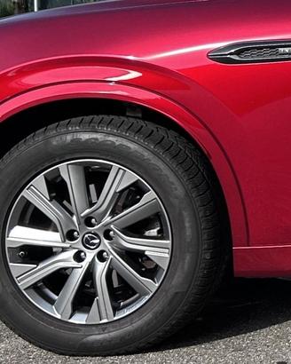 Cerchi in lega Mazda 18" con pneumatici M+S