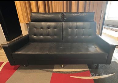 Divano letto 3 posti in ecopelle nera