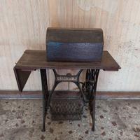 Antica Macchina da Cucire Singer Sphinx – Anno 190