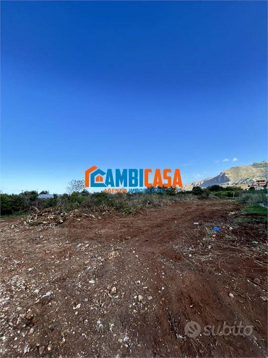 Via Conte Federico - Terreno 1000 Mq pianeggiante - Vista 4