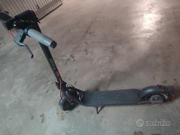 Monopattino Nave V25i pro