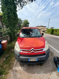 Berlingo del 2008 1000€