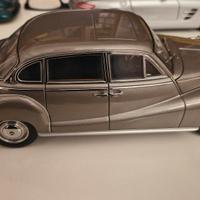 BMW 502 Autoart 1/18