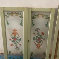 Finestra in legno doppi anta  vetro dipinto a mano