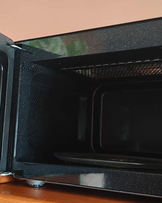 Microonde con GRILL A++ come nuovo - 50€