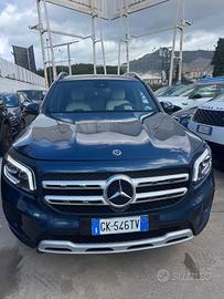 Mercedes GLB 200d