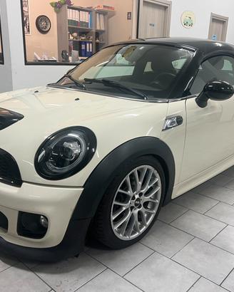 Mini Cooper SD Coupe 2.0 Coupé