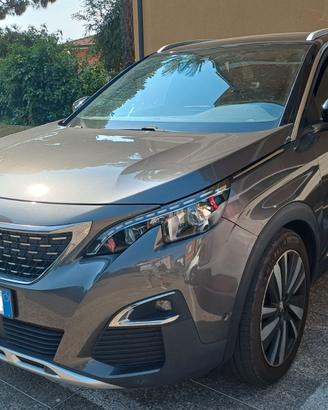 Peugeot 3008 GTline 1.5 Bluehdi full optional