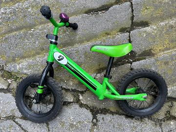Bici senza pedali per bambini (2 - 4 anni)