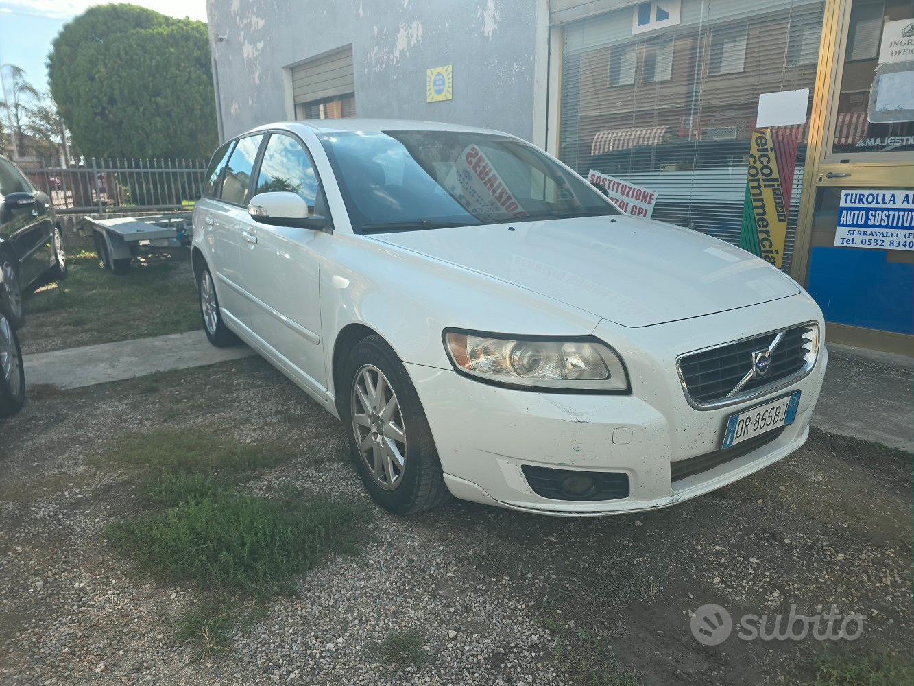 Volvo V50 2008 photo 2