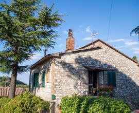 CASA INDIPENDENTE A PASSIGNANO SUL TRASIMENO