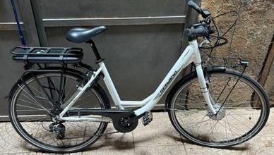 BICLETTA ELETTRICA SCHIANO