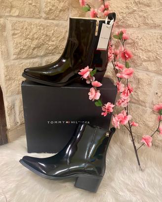 Tommy Hilfiger stivali donna nuovi