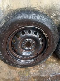 cerchi e cpricerchi e gomme fiat panda