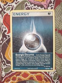 carta pokemon energia oscurità rara