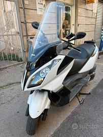 Kymco Downtown 300i