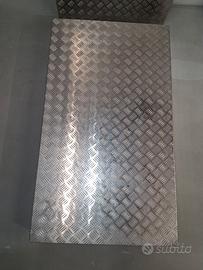 2 pedane in alluminio: 1 carrellata, 1 fissa