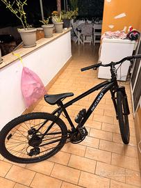  bicicletta nuova mai usata