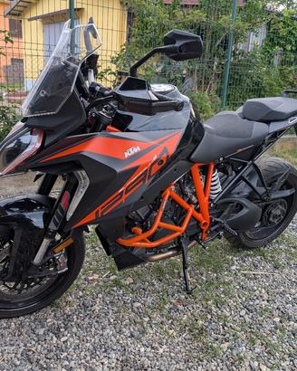 KTM 1290 superduke gt