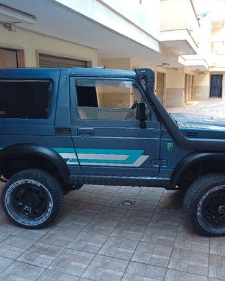 suzuki samurai 