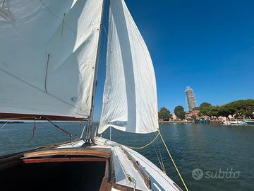 Barca a vela compensato marino vetroresinata