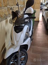   kymco people gti 200