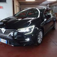 RENAULT Megane Mégane Sporter Blue dCi 115 CV N1