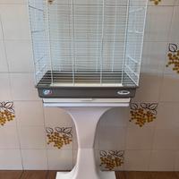 Gabbia con piedistallo
