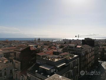 Splendido Attico panoramico con garage in centro