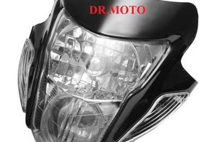 Faro anteriore universale frecce integrate