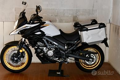 moto suzuki tutti accessori possibili
