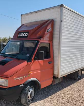 Iveco Daily 35 12 turbo interculer cassone chiuso