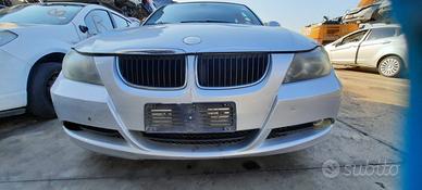 BMW 320D ANNO 2010 - PARAURTI ANTERIORE