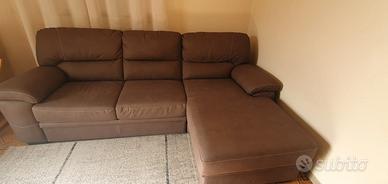 DIVANO ANGOLARE