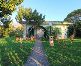 VILLA SINGOLA A PORTO RECANATI