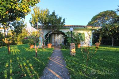 VILLA SINGOLA A PORTO RECANATI