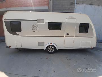 Roulotte Knaus 500 KD