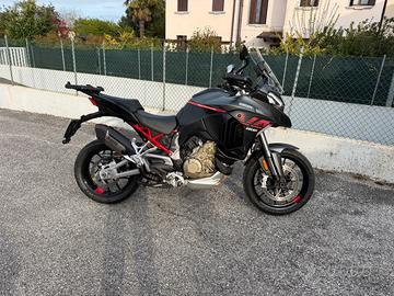Ducati Multistrada v4s 2021