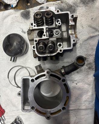 cilindro, pistone e testata ktm 250 2002