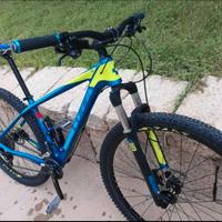 Cube reaction 29" carbon