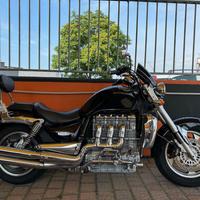 TRIUMPH Rocket III 140CV