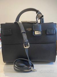 Borsa nera GUESS nuova
