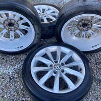 4 cerchi Vw Golf 7